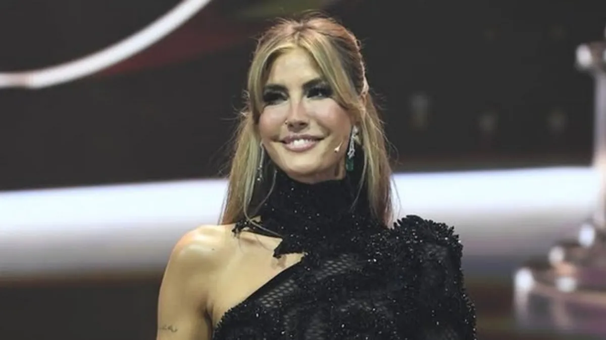 Çağla Şıkel: "Müzikaller çok güzel gidiyor"