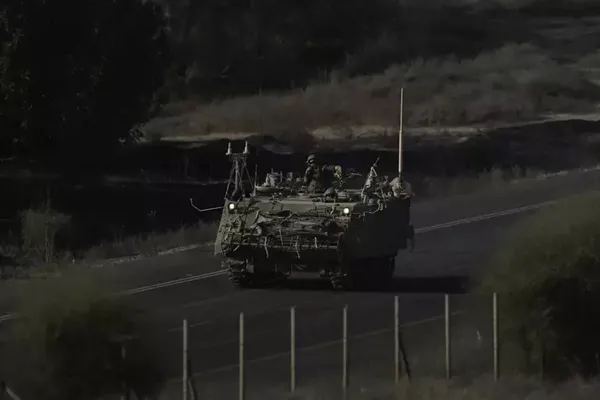 İşgalci İsrail askerlerin Filistinli sivillere akılalmaz işkence! Skandal görüntüler