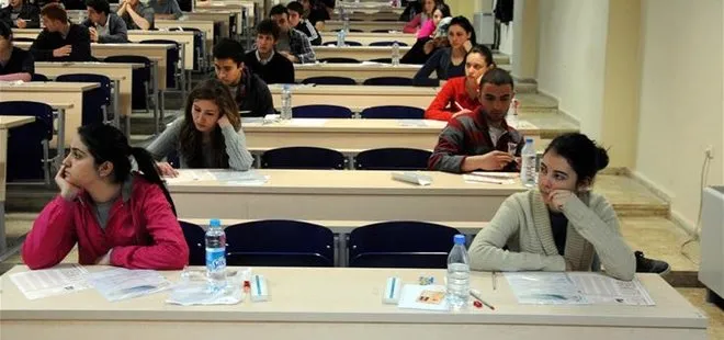 AÖF sınav giriş belgesi ÇIKTI ALMA EKRANI! 2023 Anadolu Üniversitesi AÖF final sınavı ne zaman, saat kaçta yapılacak?