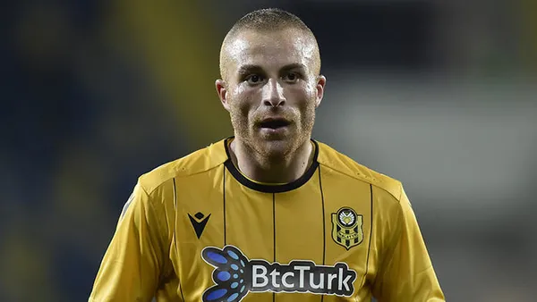 Yeni Malatyaspor'da Gökhan Töre ve Mustafa Akbaş şoku! - 1