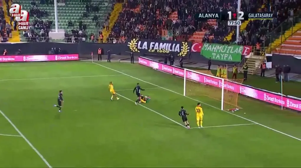 Alanyaspor farkı 1'e indirdi