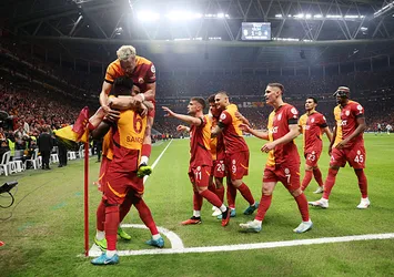 Aslan derbide kükredi! Galatasaray evinde konuk ettiği Beşiktaş'ı mağlup etti