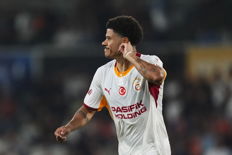 galatasarayin-sporting-maci-muhtemel-11i-mac-hangi-kanalda-saat-kacta-1788942002740.jpg Galatasaray'ın Şampiyonlar Ligi macerası başlıyor. Muhtemel 11'ler ve maç saat kaçta hangi kanalda? - 5
