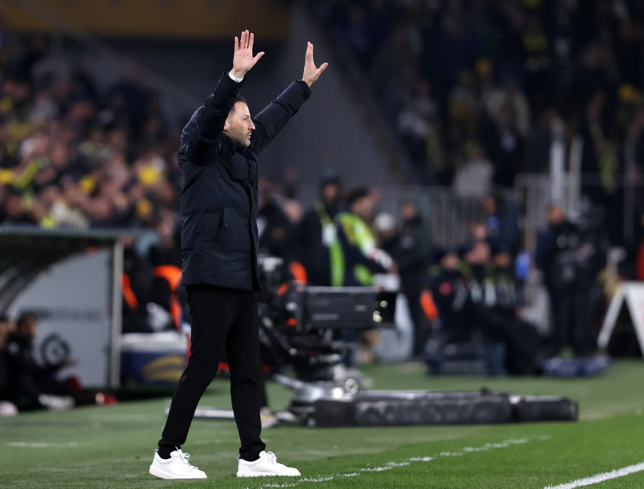 Fenerbahçe'den nefes kesen geri dönüş! Kanarya uzatmalarda hayat buldu