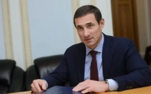 ukraynali-is-insanin-esi-ici-parayla-dolu-bavullarla-kacti-tam-28-milyon-dolar-1647942457880.jpg Ukraynalı iş insanının eşi içi parayla dolu bavullarla kaçtı! Tam 28 milyon dolar… - 1