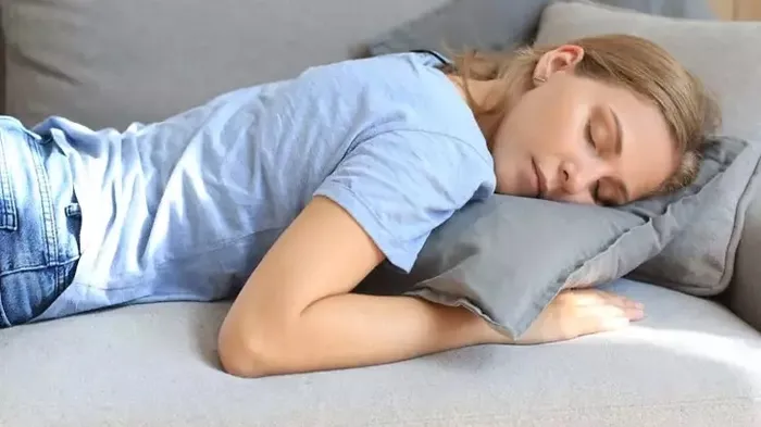 Uzmanı açıkladı: Uyurken bu kıyafetleri giymek sağlığa zarar veriyor!