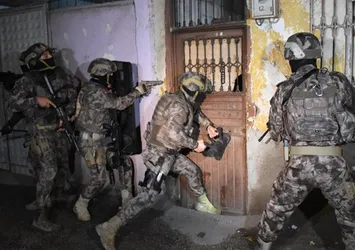 Van'da terör operasyonu! 12 şüpheli yakalandı