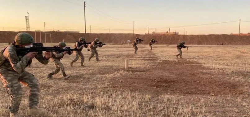Son dakika: Fırat Kalkanı bölgesine ateş açan 2 terörist öldürüldü