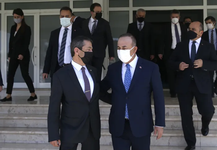 Son dakika: Dışişleri Bakanı Mevlüt Çavuşoğlu'ndan KKTC'de kritik temaslar! Cumhurbaşkanı Ersin Tatar kabul etti - 4
