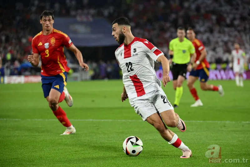 EURO 2024'e Türkiye damgası! Milli Takım'dan 3 yıldız en iyi 11'de 12