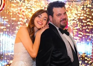 Eser Yenenler ve Berfu Yenenler çifti mutluluğun sırrını verdi