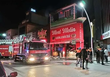 Çorum'da leblebi dükkanında patlama! Yaralılar var