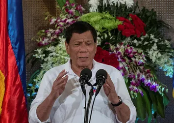 Duterte, terörist gruplara seslendi
