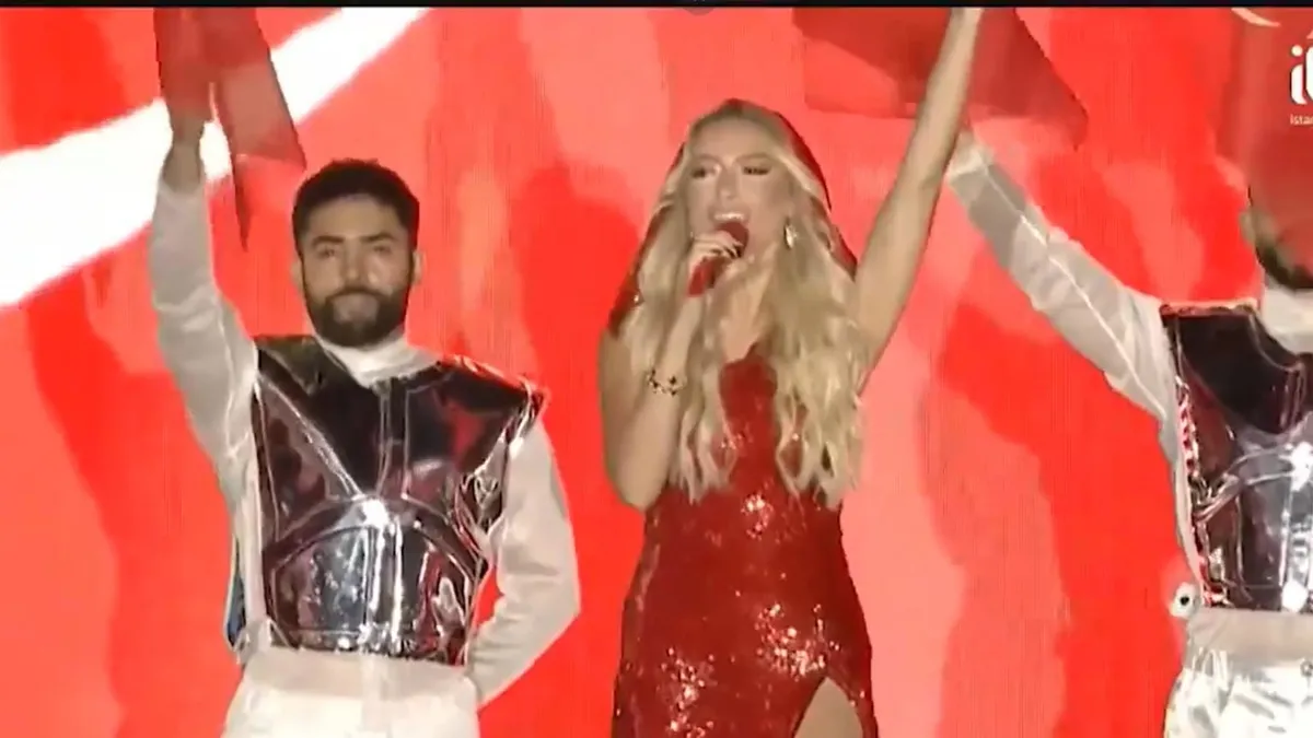İBB'den Hadise'ye 6 milyon TL'lik konser! Tepki yağdı: Zehir zıkkım olsun