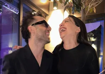 Ödül töreninde skandal üstüne skandal! Melike Şahin LGBT savunuculuğuna kalktı