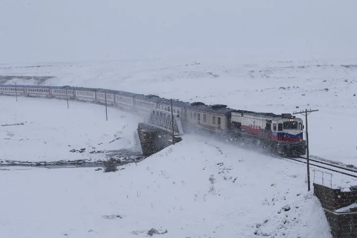 Turistik Doğu Ekspresi yeniden başlıyor! Doğu Ekspresi bilet fiyatları ne kadar? Güzergahı ne? Seferler ne zaman başlıyor?