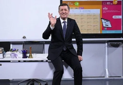 Milli Eğitim Bakanlığı velilere özel 15 programdan oluşan yeni bir eğitim paketi hazırladı