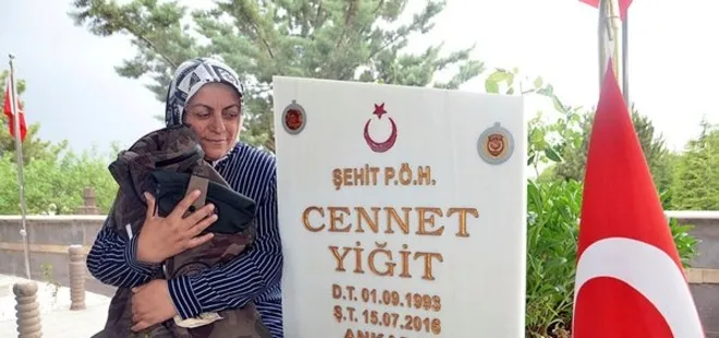 Anneler Günü’nde şehit anneleri konuştu! Son hediyesini kokluyorum