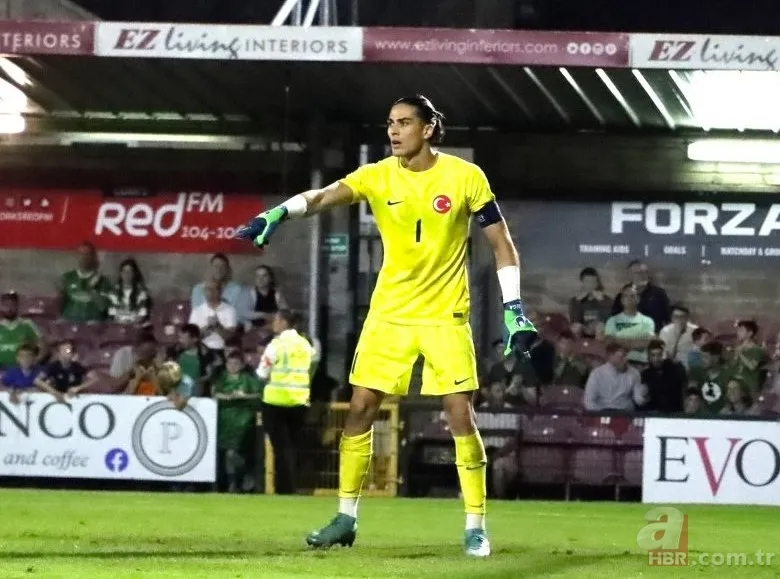 Montella rüzgarı arkasına aldı! İşte Türkiye’nin Letonya maçındaki ilk 11’i! Sacha Boey hakkında çarpıcı açıklama 13