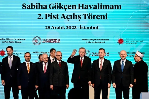 Başkan Erdoğan’dan CHP’ye DEM Parti’yle ittifak tepkisi: Teröriste terörist dememek için kırk takla atıyorlar