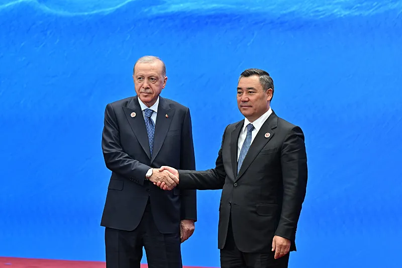 CANLI Başkan Erdoğan’dan Kırgızistan çıkarması! Dünya liderleriyle bir araya geliyor - 1