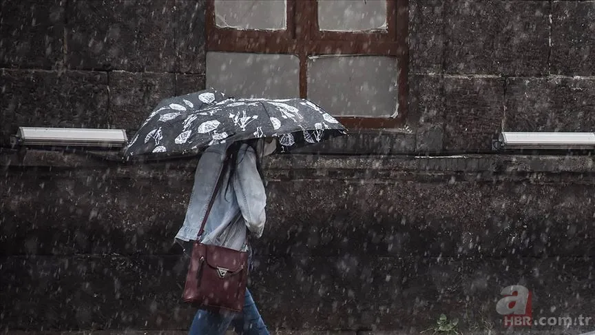 Meteoroloji uyarmıştı! İstanbul’da beklenen kar başladı 17