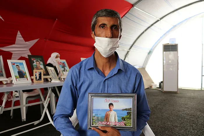 HDP’nin kirli oyunu ortaya çıktı! Kızları kullanarak çocuk yaşta erkekleri kandırıyorlar