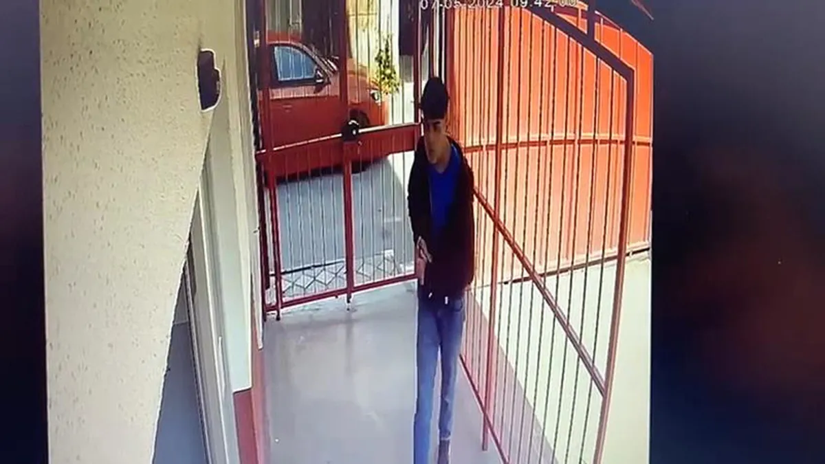 Okul müdürünü öldüren katil öğrenci hakkında yeni detaylar! 1 yılda 3 kez okul değiştirdi! Bahçedeki çardağı ve ağaçları yaktı...