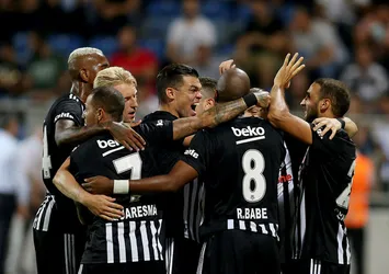 Beşiktaş'a 'Paşa' darbesi