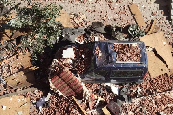 Sultangazi'de feci olay! İntihar etmek için mahalleyi savaş alanına çevirdi - 4