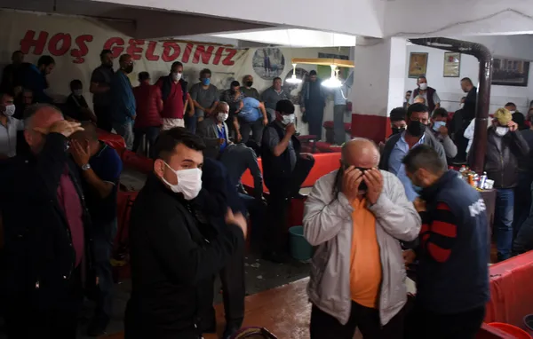 1622949107876.jpg Horoz dövüşü baskını! 69 kişiye 431 bin 250 lira ceza - 1