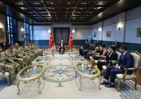 Başkan Erdoğan derece alan sporcu ve askerleri kabul etti! Keskin nişancılar, Yusuf Dikeç...