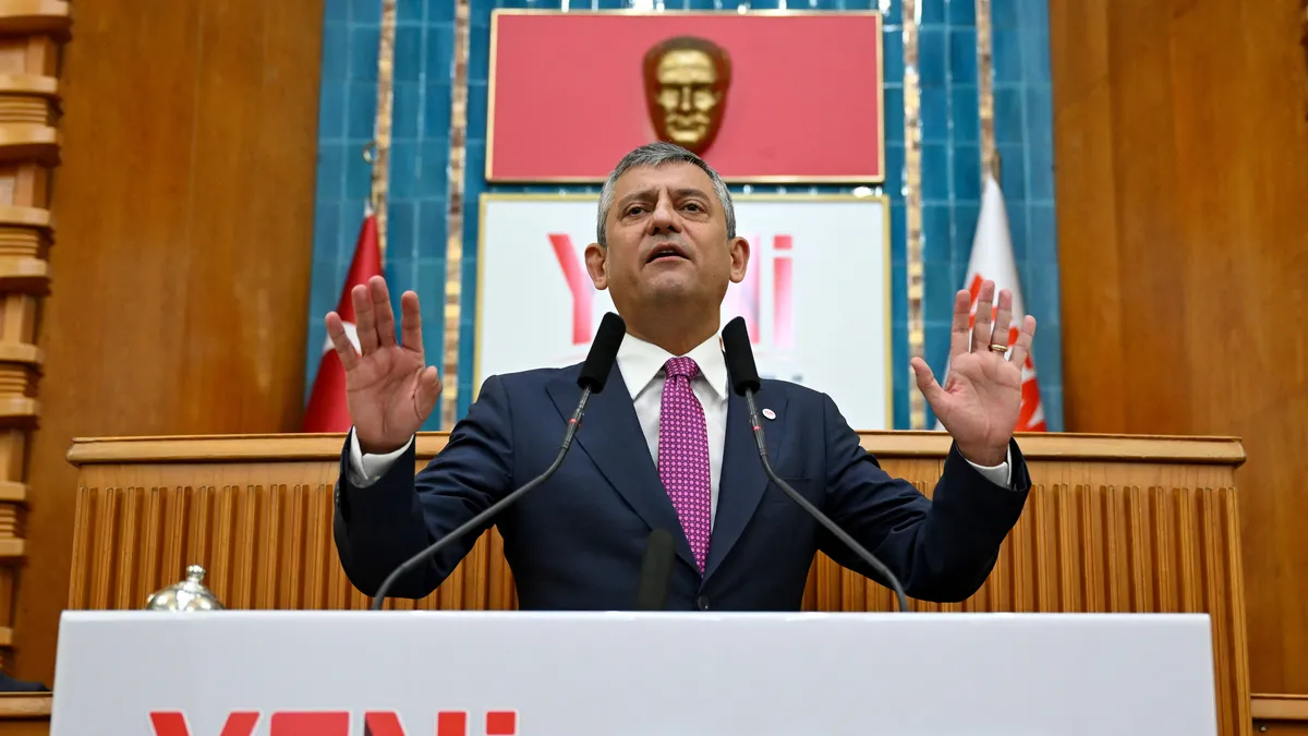 Yeni Parti'den belediye çalışanlarına mobbing: “Bize üye olmuyorsan başka iş bak”