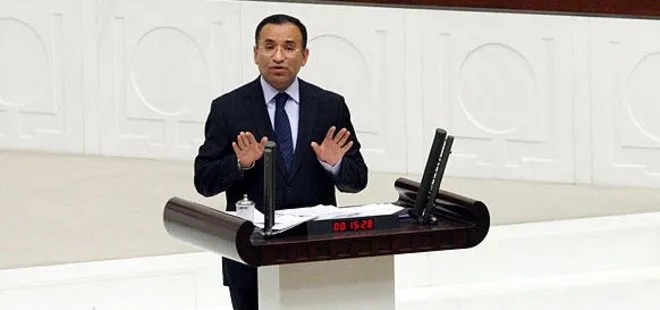 Son dakika: Adalet Bakanı Bekir Bozdağ’dan Anayasa’da başörtüsü ve aile düzenlemesi açıklaması