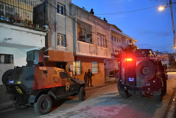 Adana’da drone destekli PKK/KCK operasyonu: 8 gözaltı