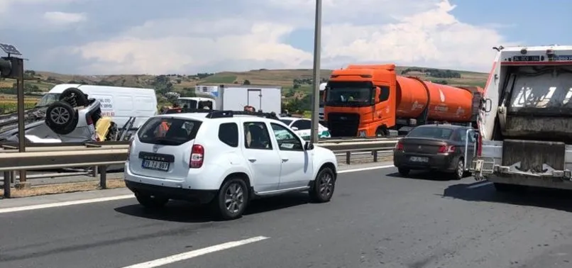 İstanbul Silivri TEM Otoyolu’nda zincirleme kaza: Yaralılar var!