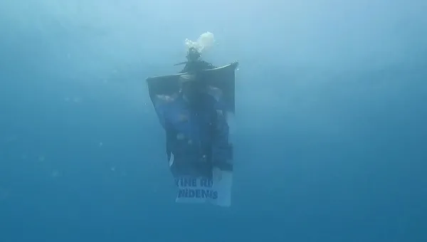 1685909547175.jpg Başkan Erdoğan sevgisi bu kez suyun altına taşındı! “Yine Reis Yeniden Reis” - 3