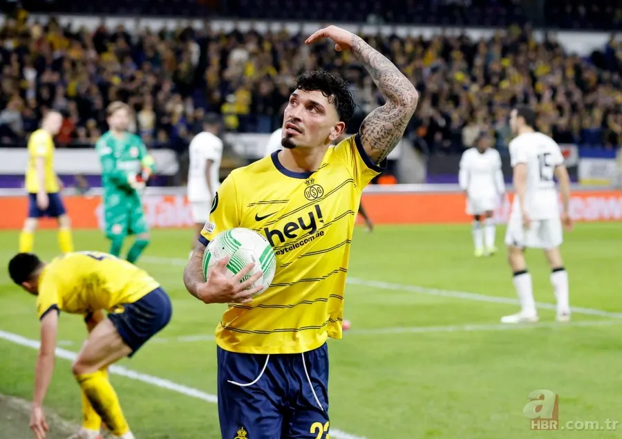 Fenerbahçe'de taraftarı heyecanlandıran transfer! O yıldız sarı lacivertle buluşuyor 13