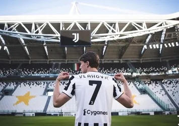 Dusan Vlahovic Juventus'ta