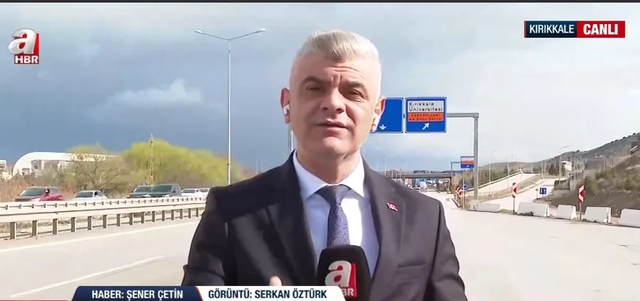 bayram-donusu-cilesi-43-ilin-gecis-noktasi-kirikkalede-kilometrelerce-kuyruk-a-haberde-cagri-acemi-soforler-so-1774188911317.jpg Bayram dönüşü çilesi! 43 ilin geçiş noktası Kırıkkale'de kilometrelerce kuyruk | A Haber'de çağrı: Acemi şoförler sol şeritten gitmesin - 2