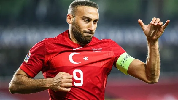 besiktas-transferi-resmen-acikladi-cenk-tosun-ile-sozlesme-imzalandi-1656778445770.jpg Beşiktaş transferi resmen açıkladı! Cenk Tosun ile sözleşme imzalandı - 2