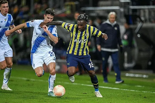 Fenerbahçe’ye yıldız oyuncusu Lincoln Henrique’den kötü haber geldi! Çapraz bağları yırtıldı