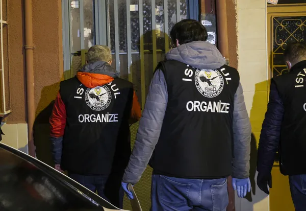 Son dakika | Polis tek tek ele geçirdi! İstanbul merkezli 5 ilde önemli operasyon - 1