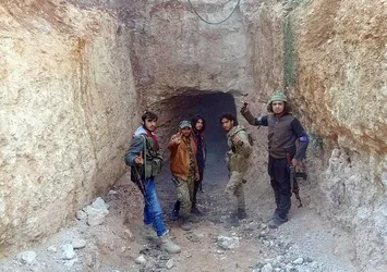 El Bab'ta devasa tünel bulundu