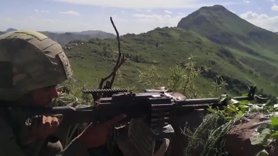 Son dakika: Son dakika: Pençe-Yıldırım Operasyonu’nda PKK’ya ait çok sayıda silah ve mühimmat ele geçirildi