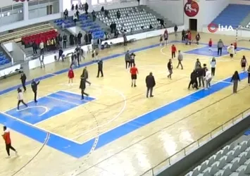 Bingöl’deki kavga kameralara yansıdı