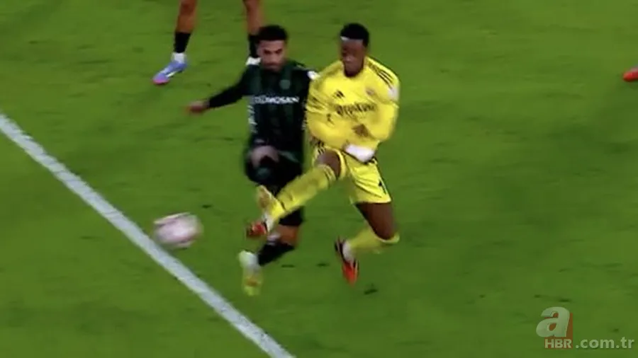 VAR kayıtları açıklandı! Trabzonspor-Beşiktaş derbisindeki kırmızı kartta ne konuşuldu? 8