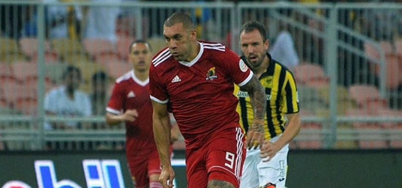 Cüneyt Çakır'ın Suudi Arabistan'da yönettiği maçta Emre Çolak ligdeki ilk golünü attı