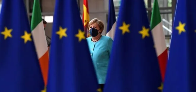 Son dakika: Merkel duyurdu: AB mülteciler için Türkiye’ye 3 milyar Euro verecek