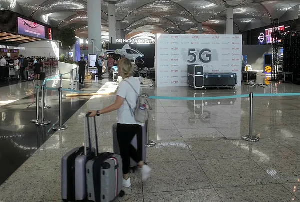 Son dakika: 5G teknolojisi ilk kez İstanbul Havalimanı'nda! Ulaştırma ve Altyapı Bakanı Adil Karaismailoğlu'ndan önemli açıklamalar - 4